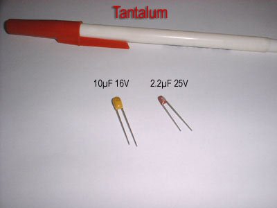 Tantalum型电容器